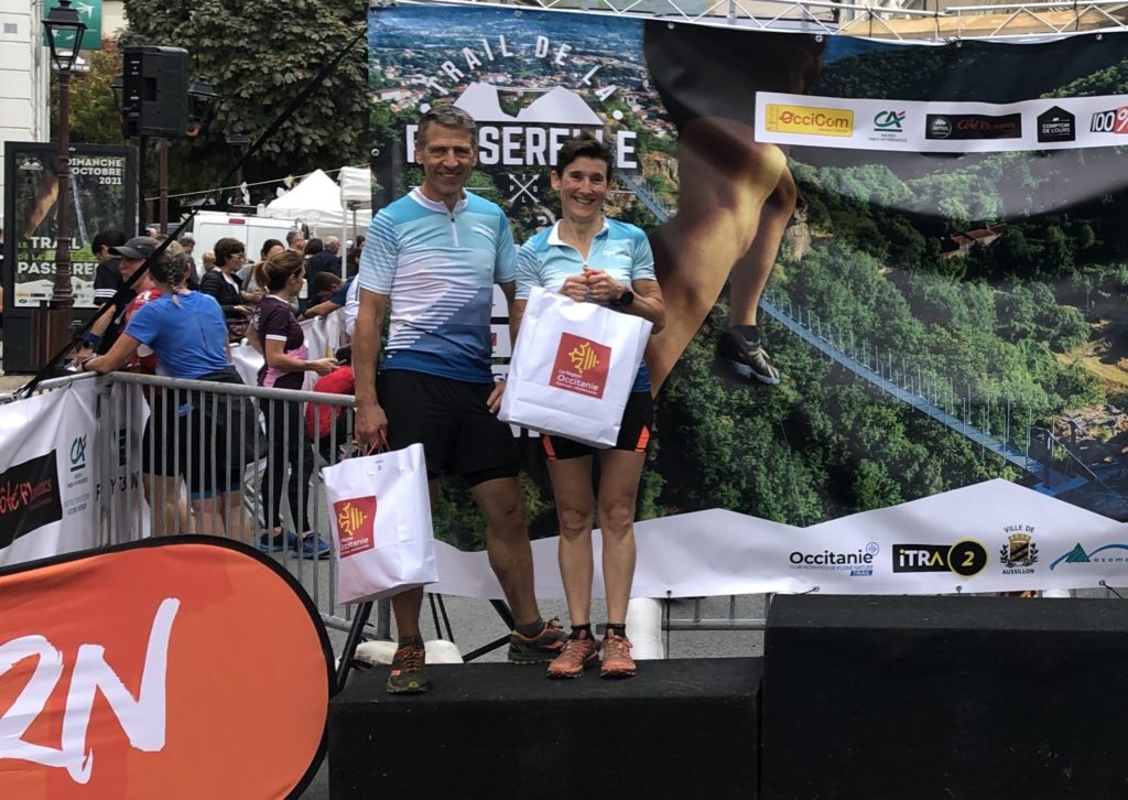 Podium de Bruno Bouteille et Isabelle Galinier par équipe au Trail de la Passerelle 2021 à Mazamet